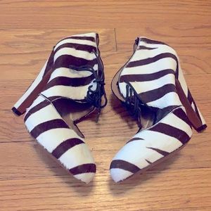 Alaia zebra print pony skin heels *like new* size 35